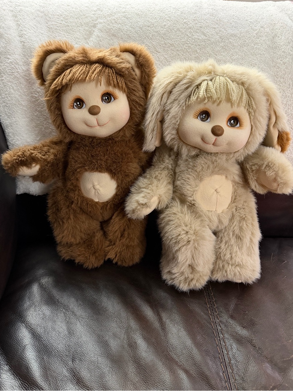For 2 My child pets bear and puppy beautiful condition 😍